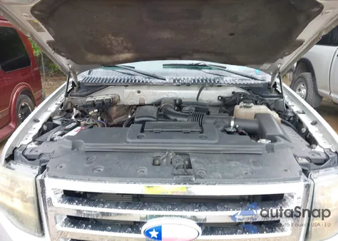 2011 Ford Expedition Limited z USA, uszkodzony, nr VIN 1FMJU2A51BEF08283